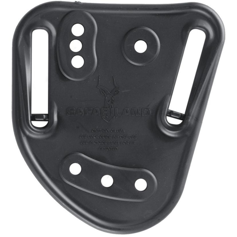 Plaque de port en tenue Haut